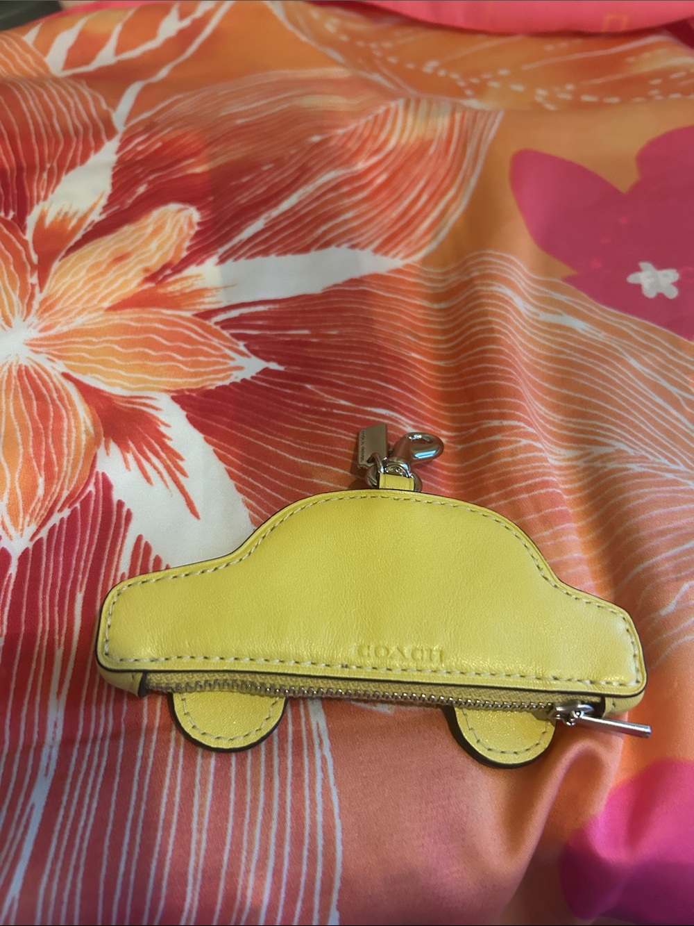 Coach Yellow Taxi Coin Pouch Key Charm - Picture 7 of 8